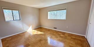 Beautifully kept, spacious one bedroom condo in the award winning Bethesda Parkside Community! Gallery 8