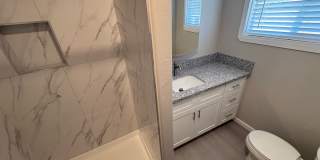 Beautiful newly renovated 2 bedroom home Beautiful newly renovated 2 bedroom home Gallery 9