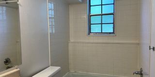 Spacious House Near CSU! Gallery 19