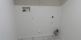 5 bedroom 3 bath Gallery 11