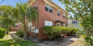 *** TWO WEEKS FREE*** Live Close to Everything – 1BR in Southside Jax Gallery 12