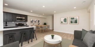 Lakeview Terrace Gallery 9