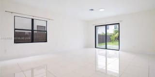8836 NW 161st Ter Gallery 4