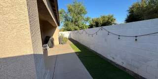 948 E Savannah Gallery 22