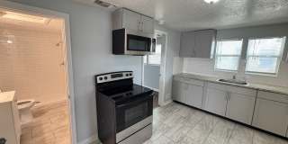 **Move in Ready** 3/2 Single Family home Gallery 17