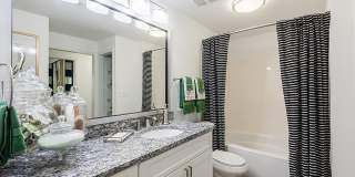 Walnut Hill at Las Colinas Gallery 9