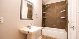 209 Transcontinental Drive #H Gallery 4