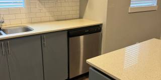 1/2 off first month! 3 bedroom, 2.5 bathroom, 1 car garage Gallery 11