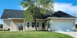 2914 Chateau Street Gallery 1