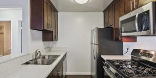 The Jessica Apartments Gallery 14