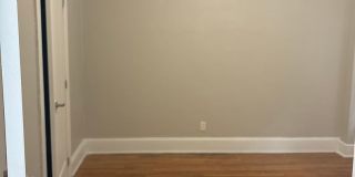 16 Evergreen Avenue Gallery 24