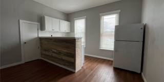 224 W Saint Louis Street Gallery 7