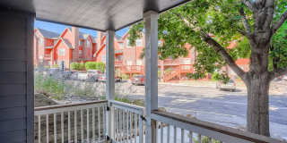 Stunning 2 Bedroom 2 Bathroom condo In Aurora with a garage! Gallery 19
