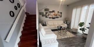943 SW 143rd Ter Gallery 7