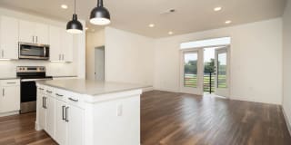 The Weaver Apartments Gallery 7