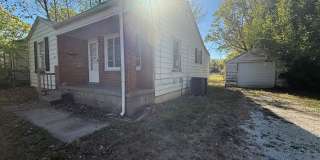 Cute 2 bedroom 1 bath home Cute 2 bedroom 1 bath home Gallery 1