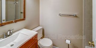 7600 Roscommon Court Gallery 14