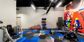 1329-39 LOMBARD Street Gallery 13