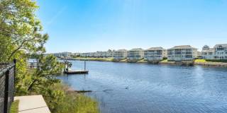 Hawthorne Waterway Gallery 37