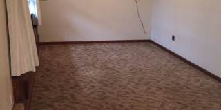 3+ Bdrm in Quiet Neighborhood w/Lots of Natural Light Gallery 16