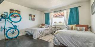 3 Bedroom 1.5 Bath Modern Farmhouse near JT National Park * MOVE IN SPECIAL* Gallery 18