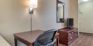 Nashville - Airport Gallery 6