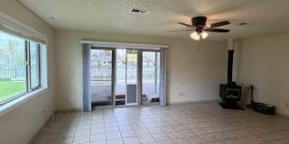 Hard to find 3 Bdrm, 2 Bath home in Harbor isles on the canal 2 miles to Sky Lakes Medical Ctr and OIT Hard to find 3 Bdrm, 2 Bath home in Harbor isles on the canal 2 miles to Sky Lakes Medical Ctr and OIT Gallery 18