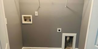 End unit 3 story townhome! Great location, large deck, swimming/tennis/playground, large rooms, must see! Gallery 24