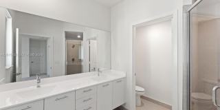 8336 Central Park Blvd Gallery 11