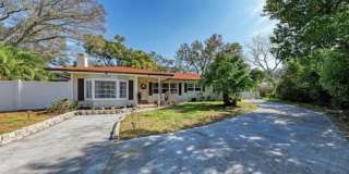 2608 OAKWOOD Drive Gallery 1