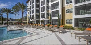 Drake at Midtown Gallery 19