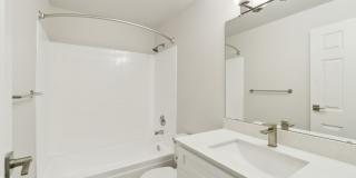 Spinnaker Apartments Gallery 23