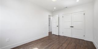 8802 S Wilton Place Gallery 16