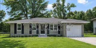 6103 E 120th Terr Gallery 1