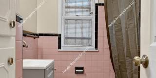 Charming Recently Renovated 3-Bedroom Bungalow in Detroit! Gallery 5