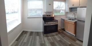 1927 W 2nd Ave Gallery 1