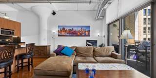 565 W Quincy Street Gallery 7