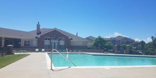 1 bed 1 bath w/ near DIA! $500 MOVE IN SPECIAL Gallery 14