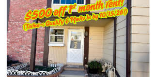 Beautiful two-story townhome in Denver! Low Maintenance! Gallery 1