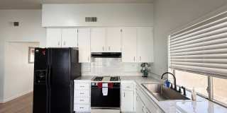 Fully Furnished 4-Bedroom Home in Prime Central Las Vegas Location Gallery 9