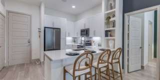 Theo Allen Gateway - Apartments & Townhomes Gallery 7