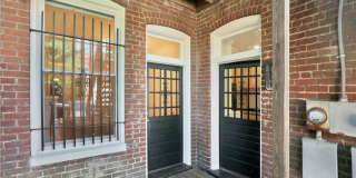 1625 1/2 West Grace StreetApt B (upstairs) Gallery 2