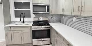 215-217 Florida Ave Gallery 12