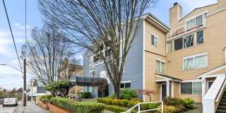 Embassy Condominiums - North Capitol Hill Embassy Condominiums - North Capitol Hill Gallery 26