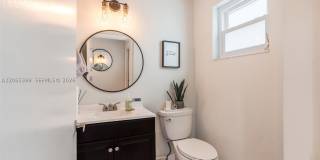 785 Crystal Lake Dr Gallery 13