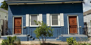 2423 Saint Ann Street Gallery 12