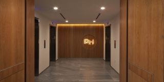 Ascent at Metropolitan Naples Gallery 21