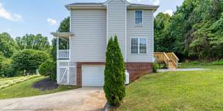 3 Bedroom || 2.5 Bathroom Home with Basement Gallery 13