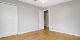 2340 FAIRVIEW Terrace Gallery 16