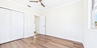 4418 W FAIRVIEW Heights Gallery 16